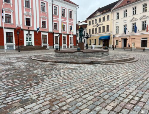 Tartu raekoja plats