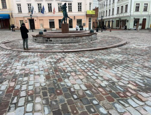 Tartu raekoja plats