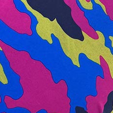 Roosa-kollane-sinine kamuflaaž